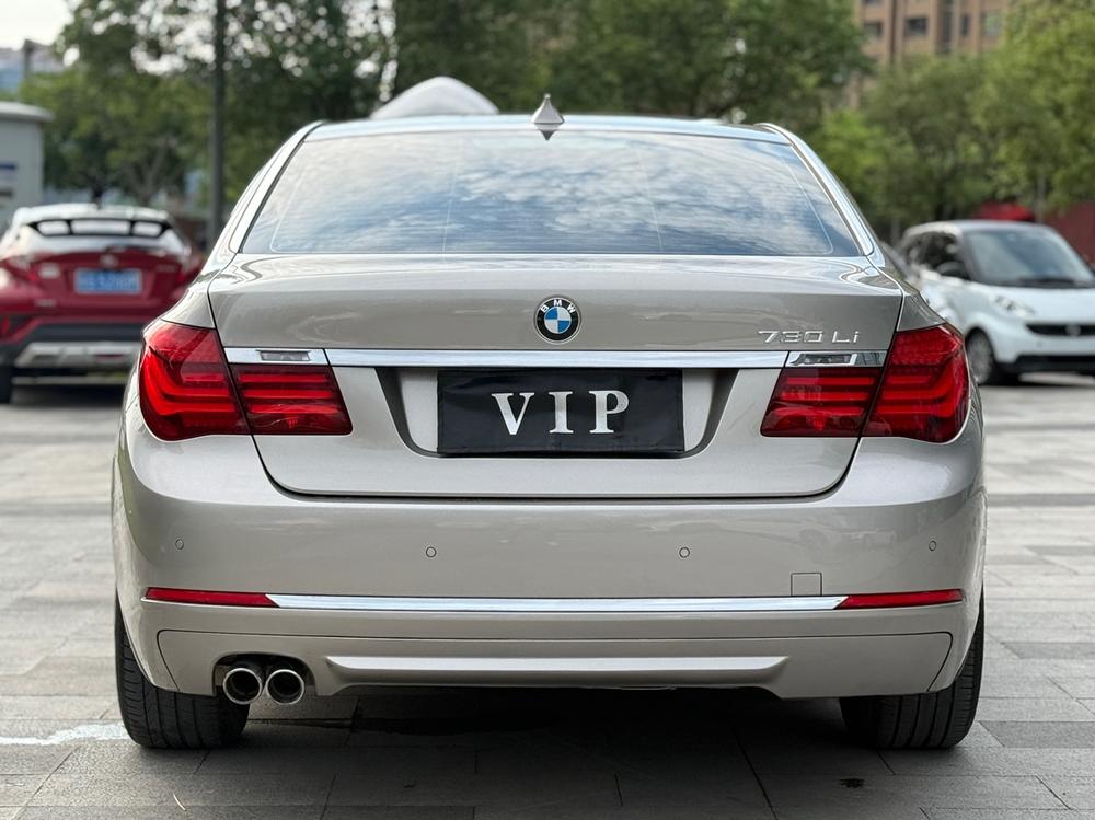 BMW BMW 7-Series