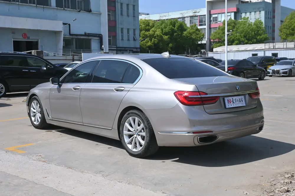BMW BMW 7-Series