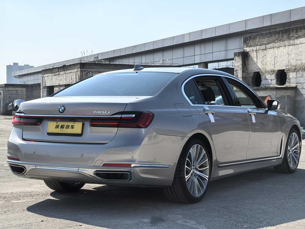 BMW BMW 7-Series