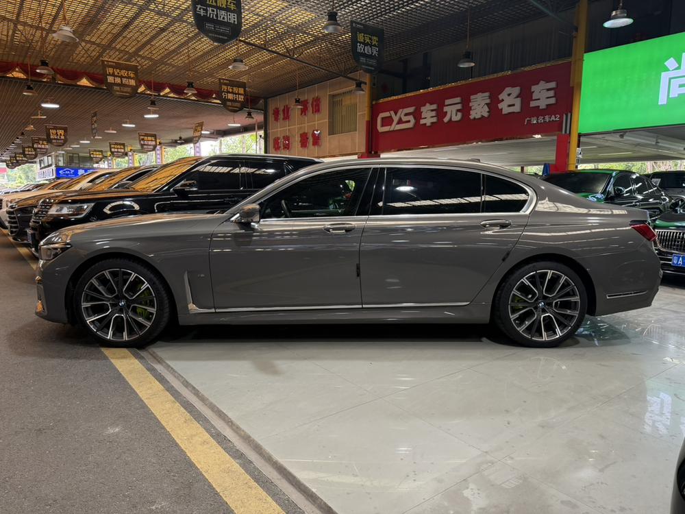 BMW BMW 7-Series