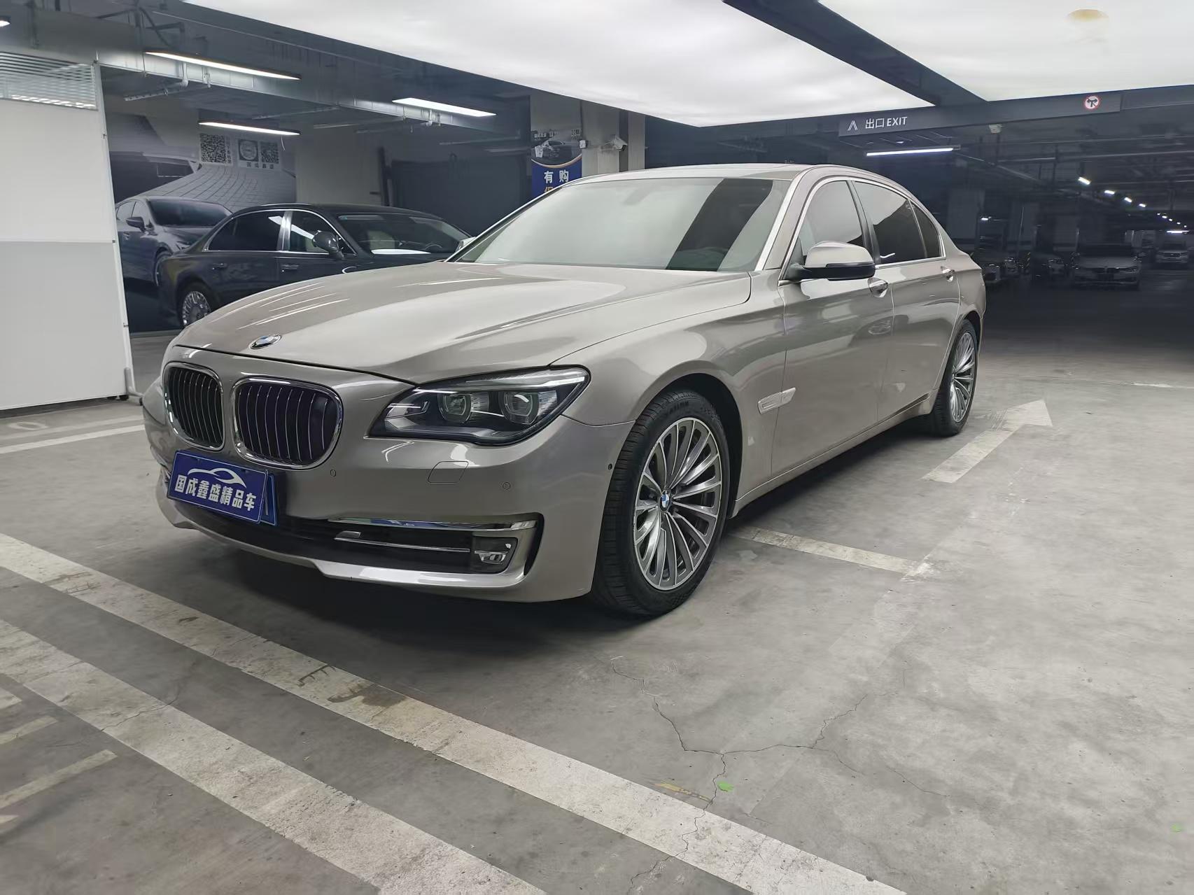 BMW BMW 7-Series