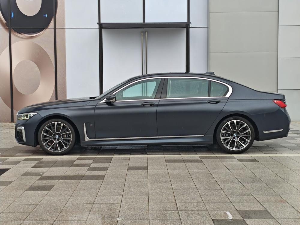 BMW BMW 7-Series