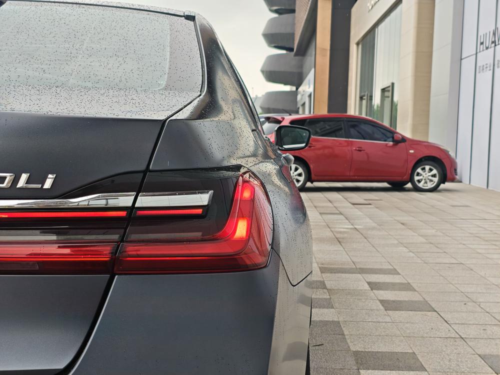 BMW BMW 7-Series