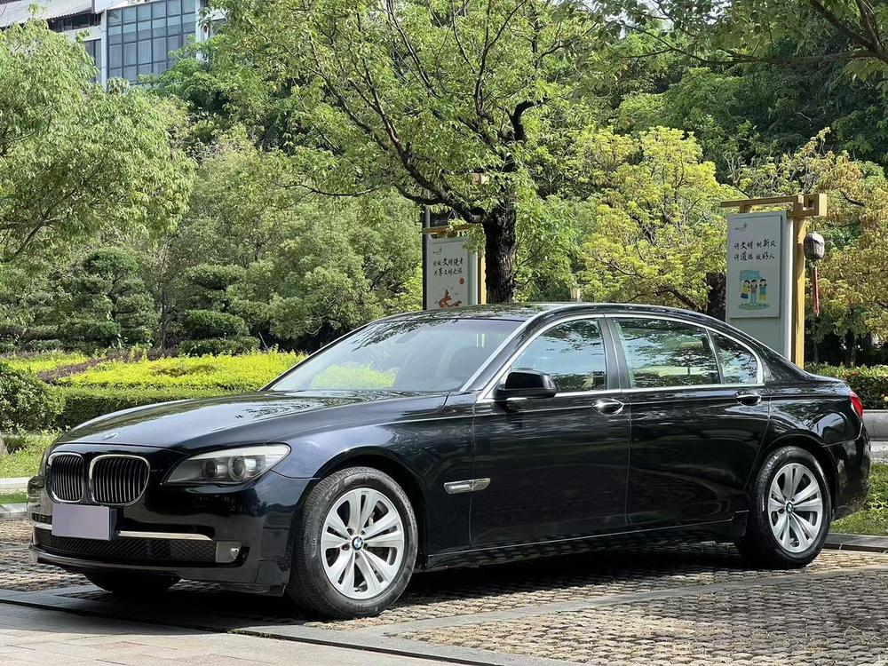 BMW BMW 7-Series