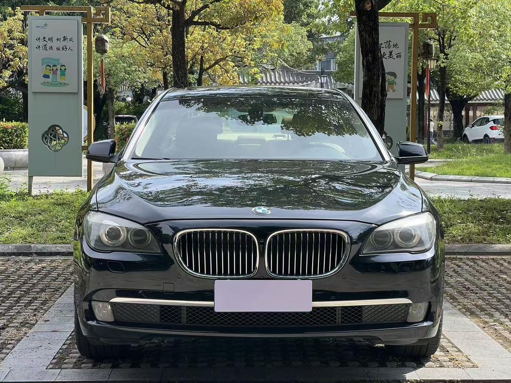 BMW BMW 7-Series