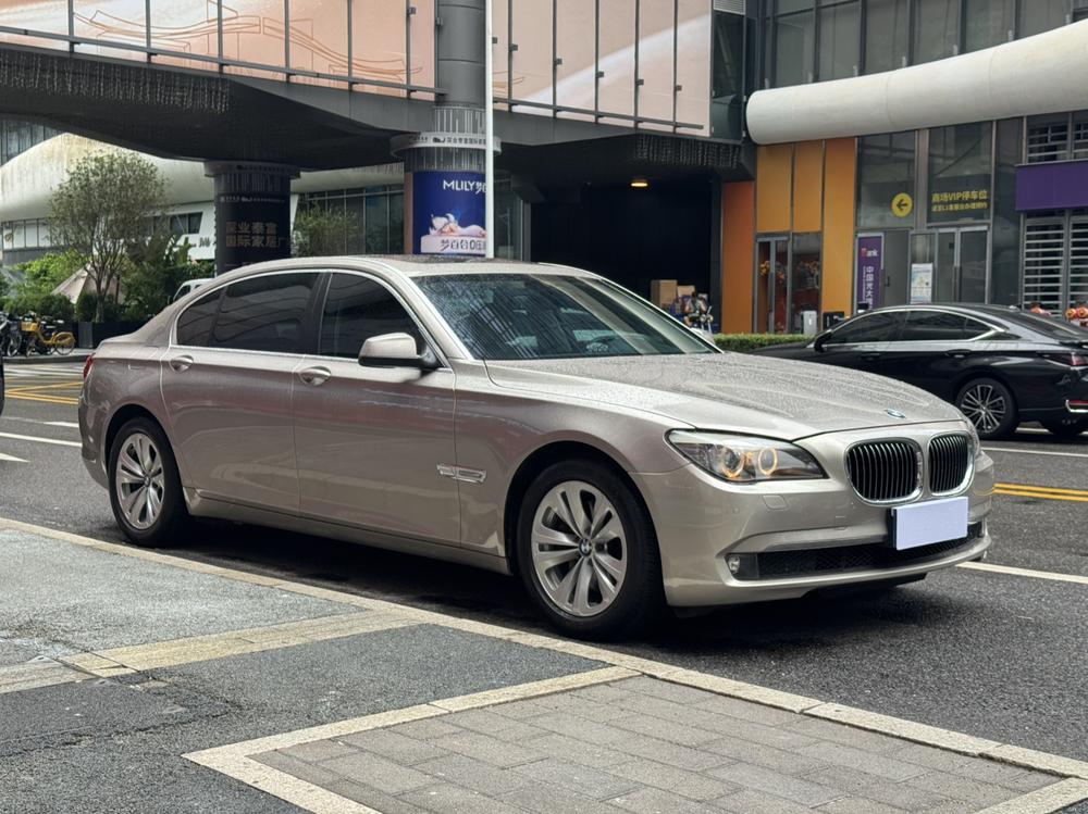 BMW BMW 7-Series