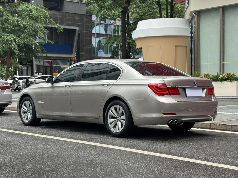 BMW BMW 7-Series