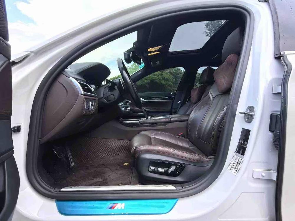 BMW BMW 7-Series