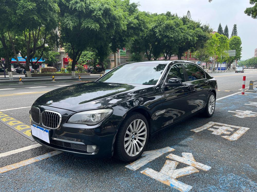 BMW BMW 7-Series
