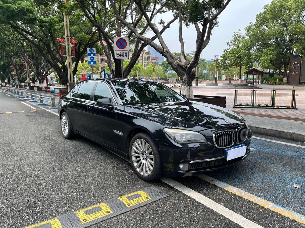 BMW BMW 7-Series
