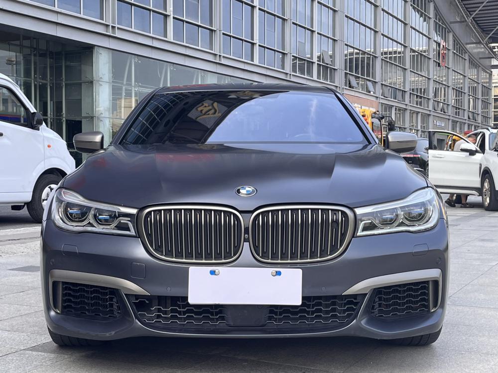 BMW BMW 7-Series