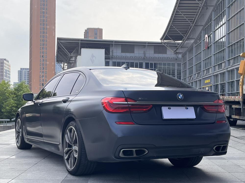 BMW BMW 7-Series