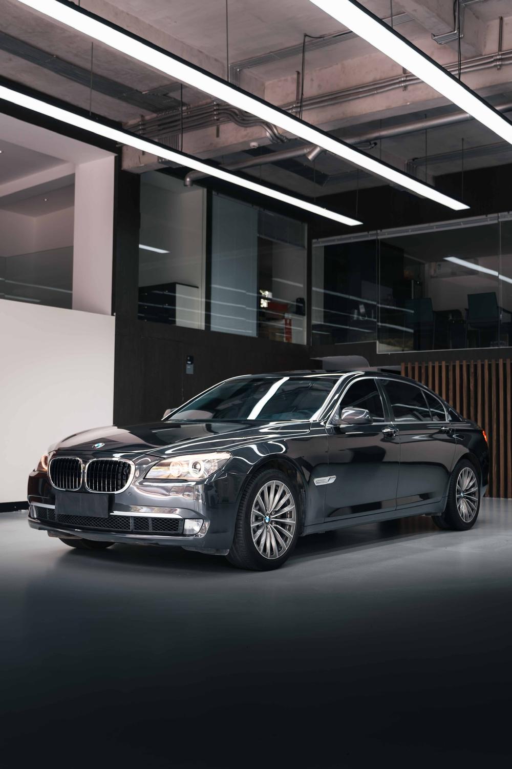 BMW BMW 7-Series