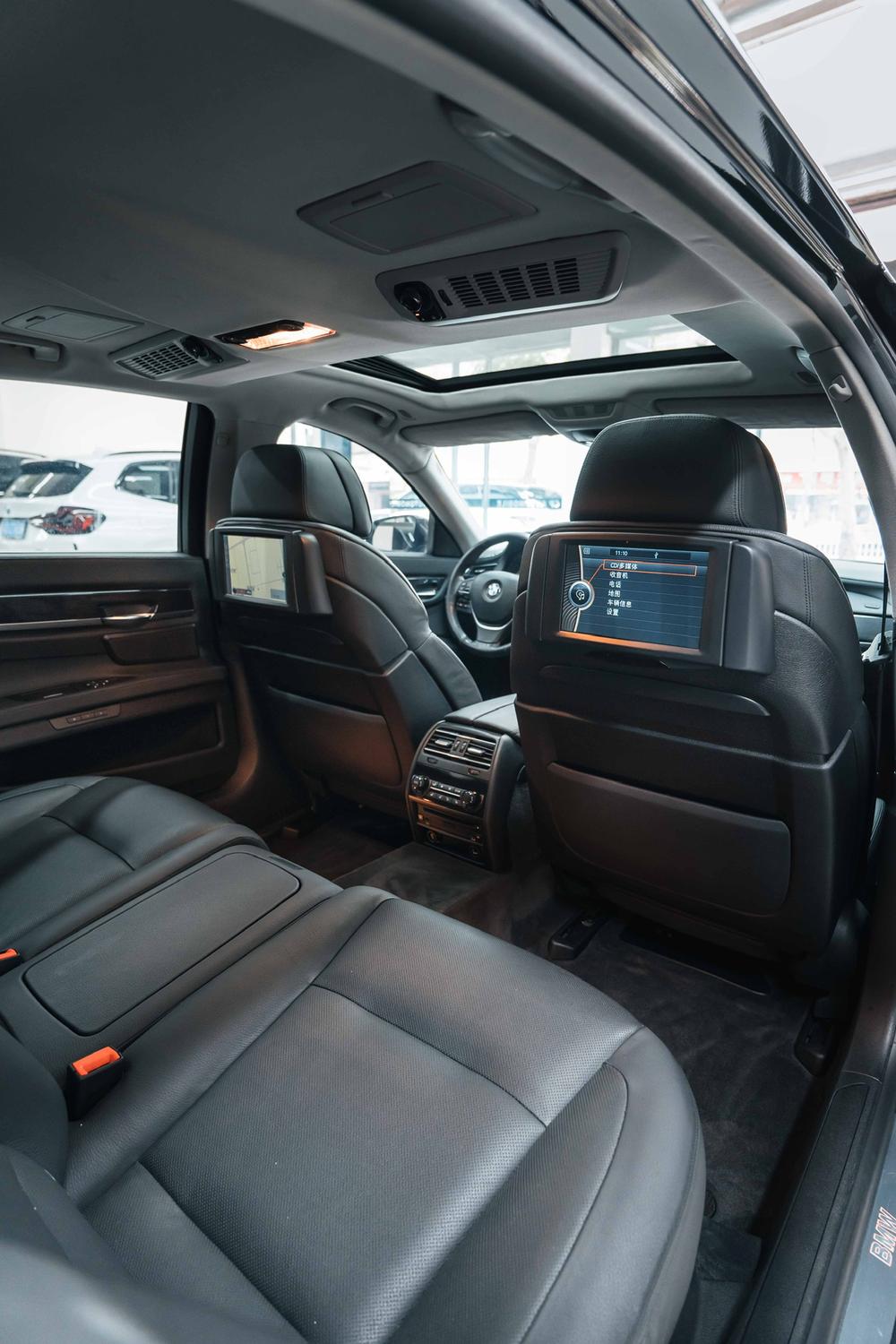 BMW BMW 7-Series