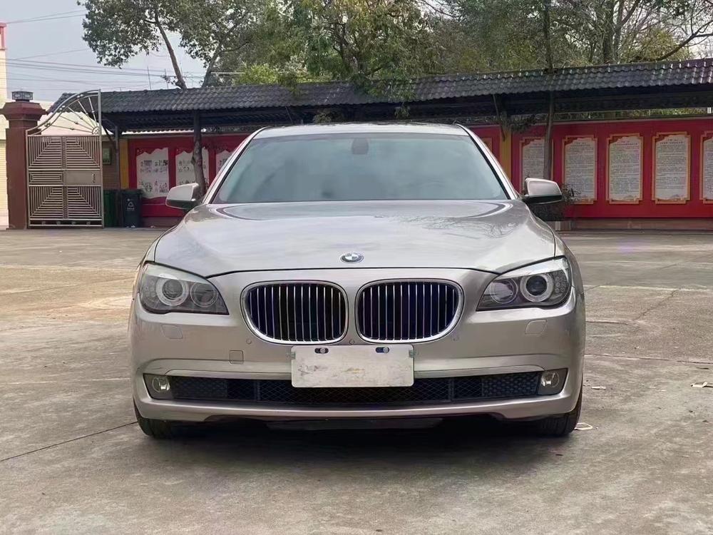 BMW BMW 7-Series
