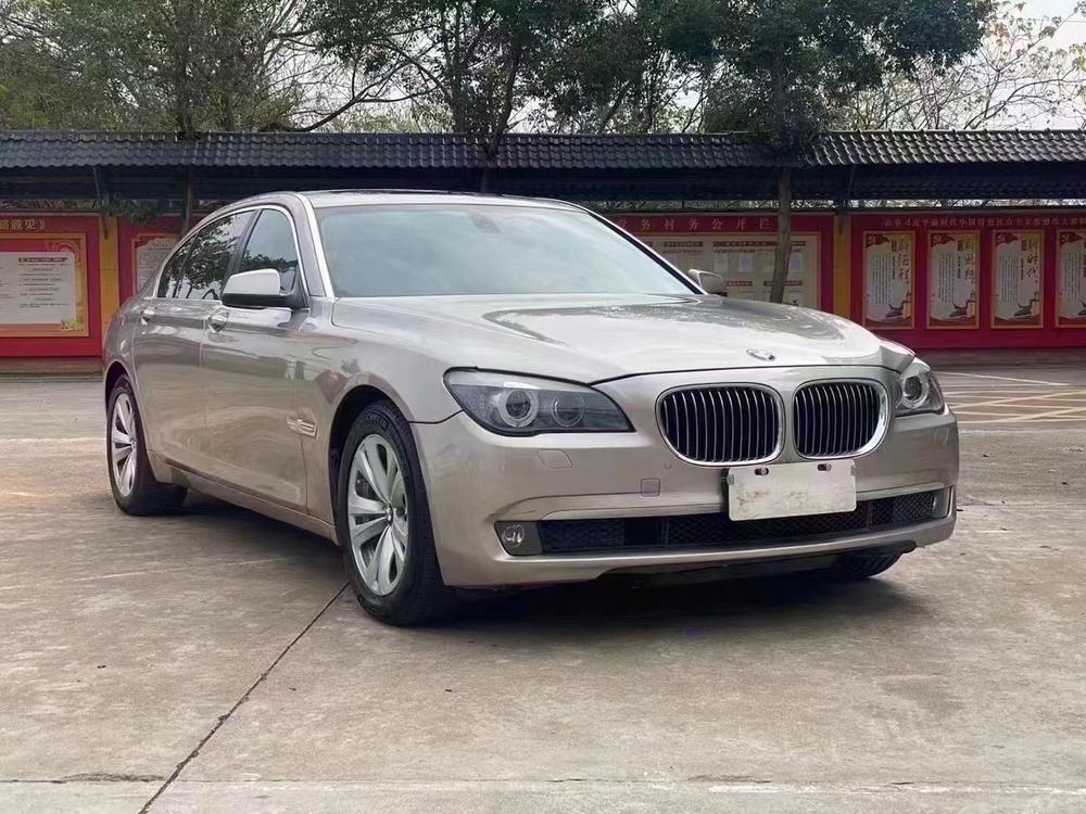 BMW BMW 7-Series