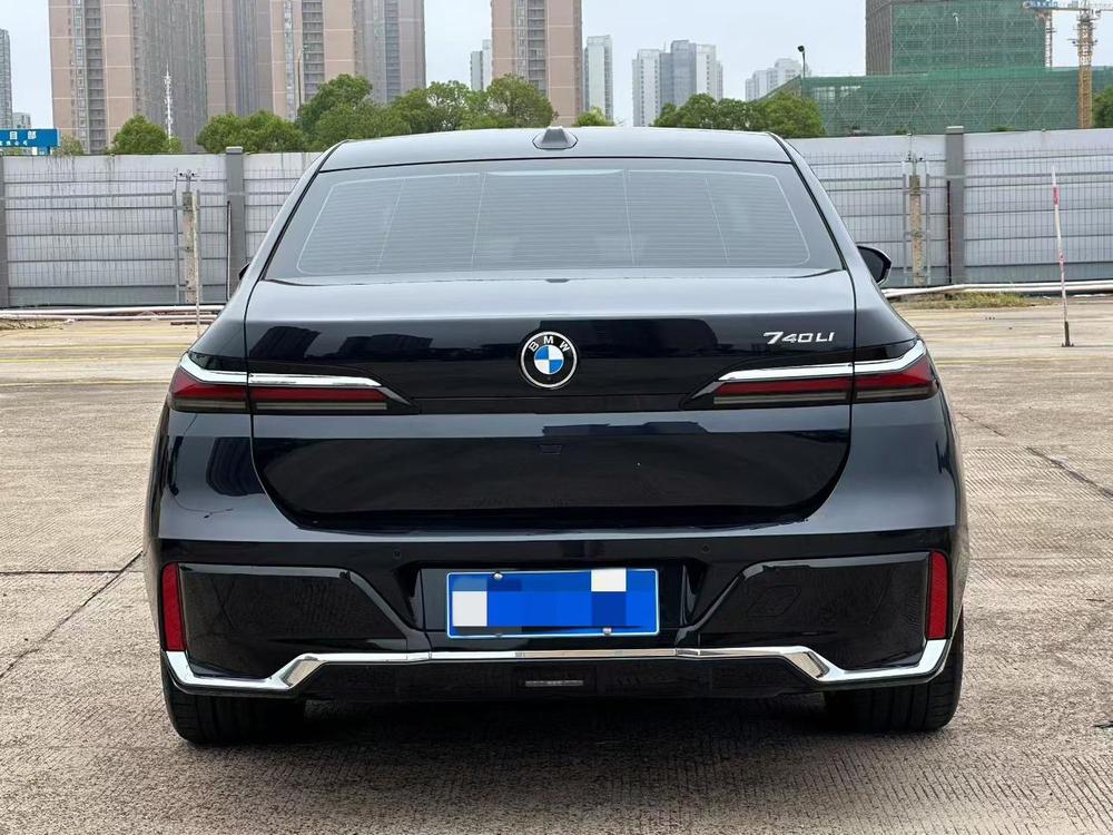 BMW BMW 7-Series