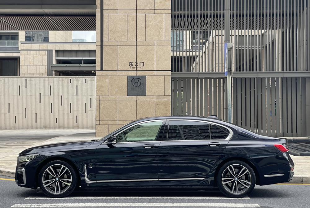 BMW BMW 7-Series
