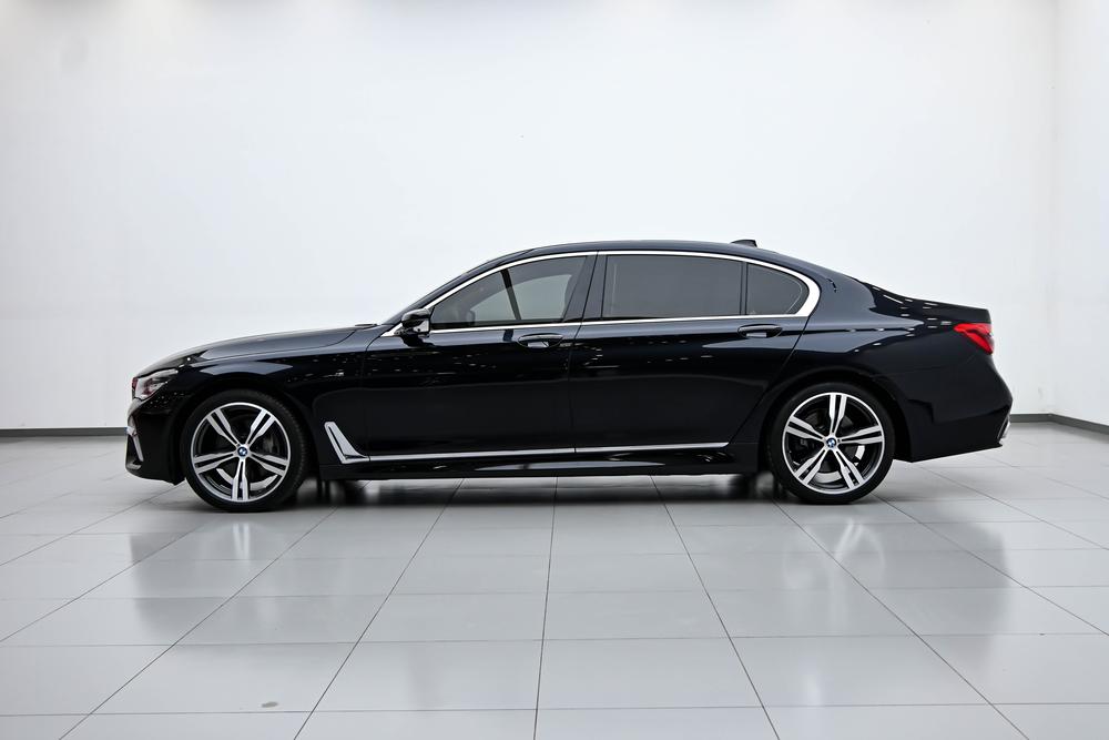 BMW BMW 7-Series