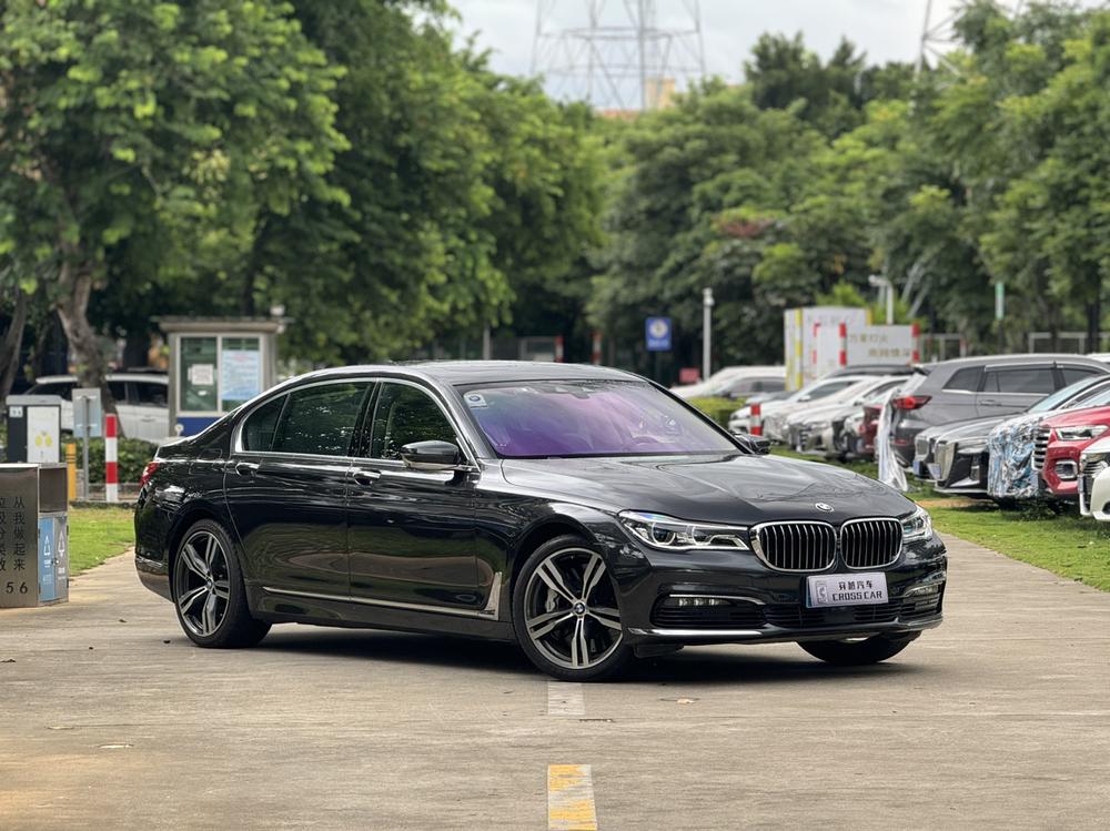 BMW BMW 7-Series
