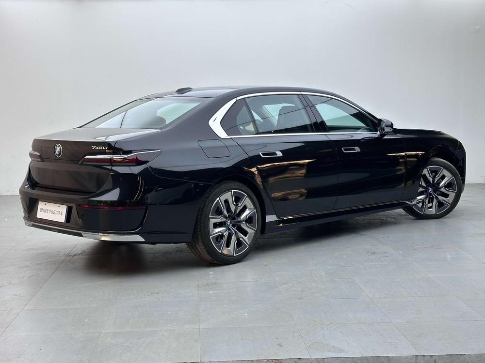 BMW BMW 7-Series