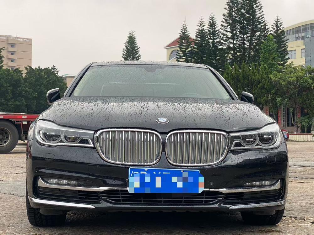 BMW BMW 7-Series