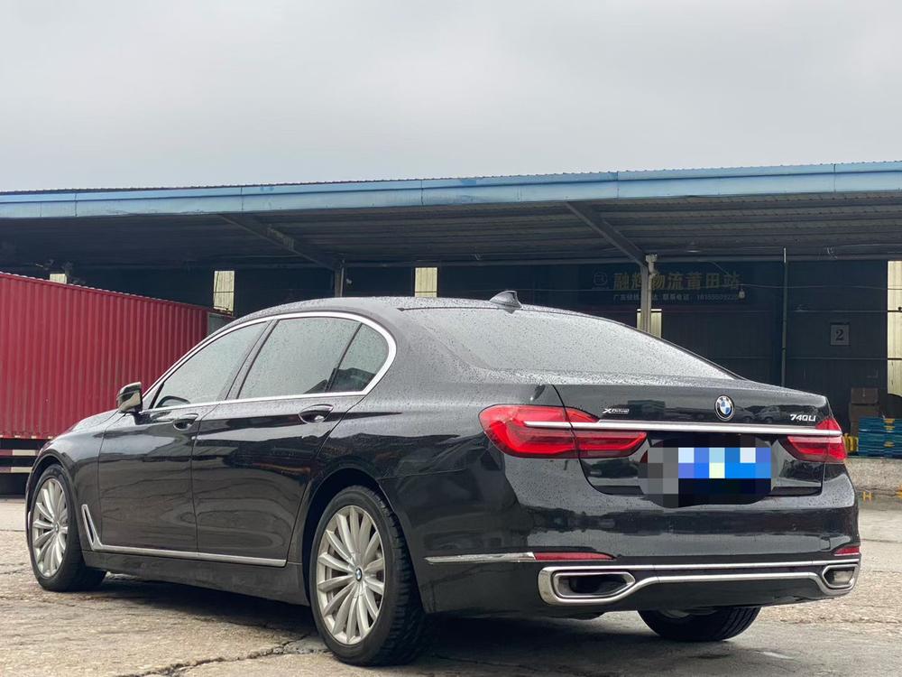 BMW BMW 7-Series
