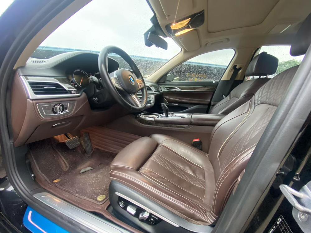 BMW BMW 7-Series