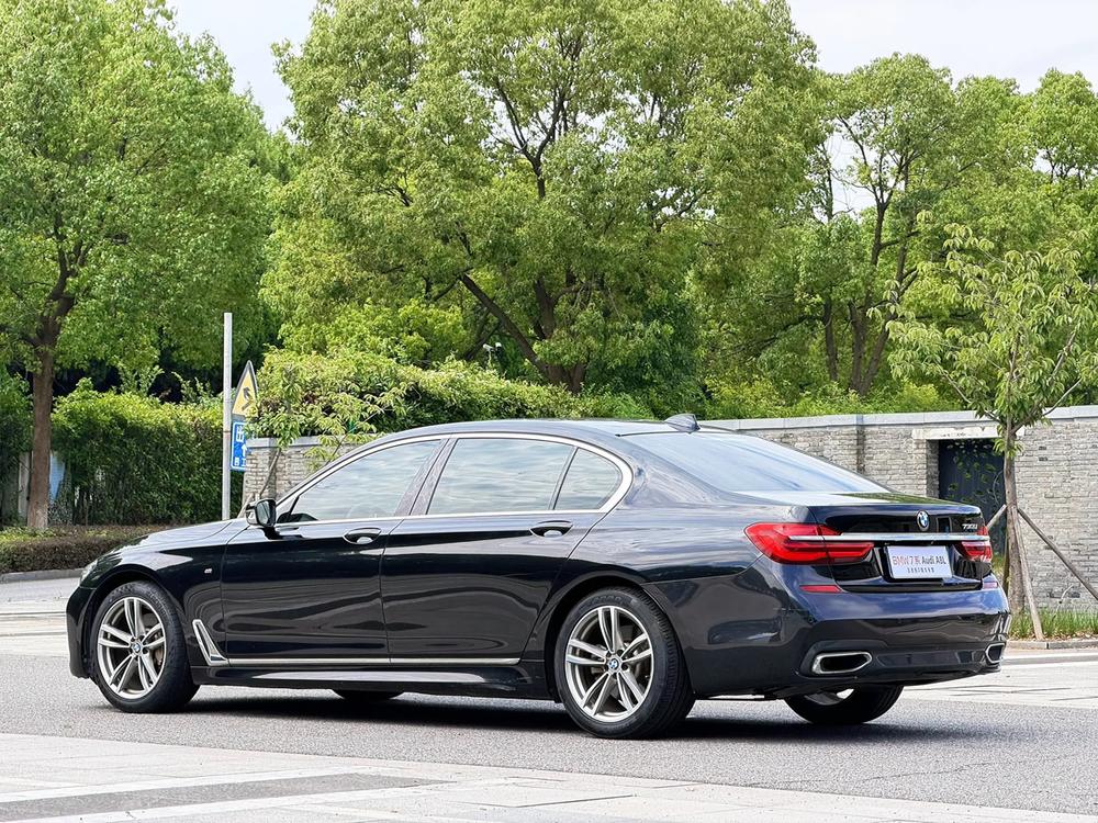BMW BMW 7-Series
