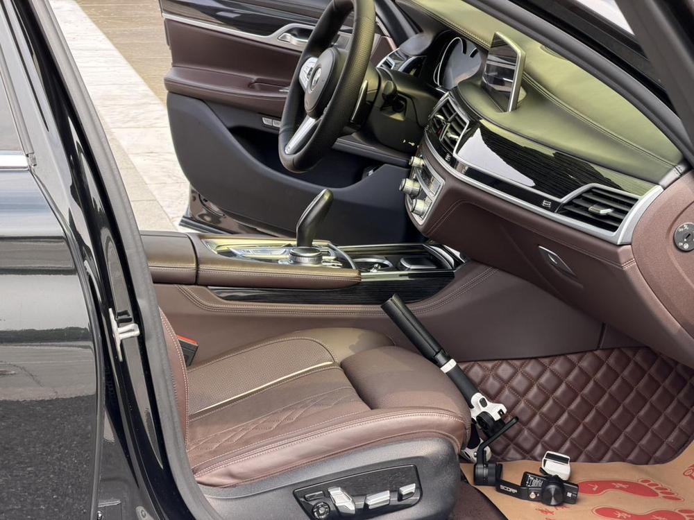 BMW BMW 7-Series