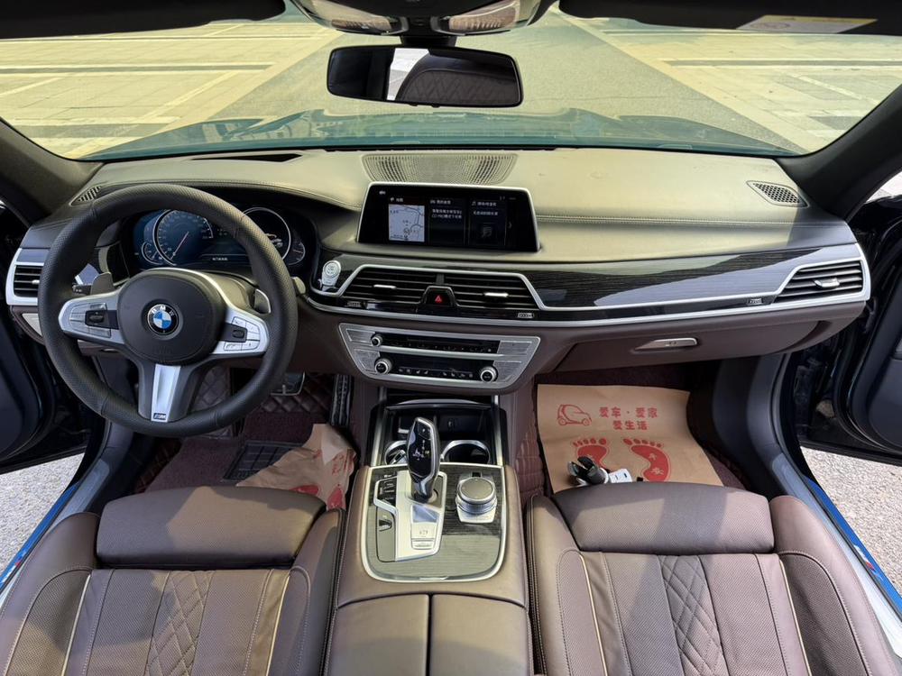 BMW BMW 7-Series