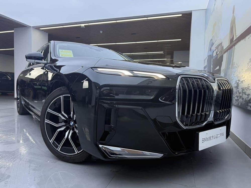 BMW BMW 7-Series