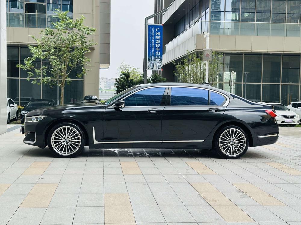 BMW BMW 7-Series