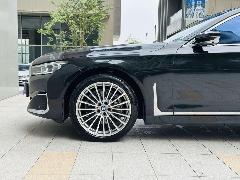 BMW BMW 7-Series