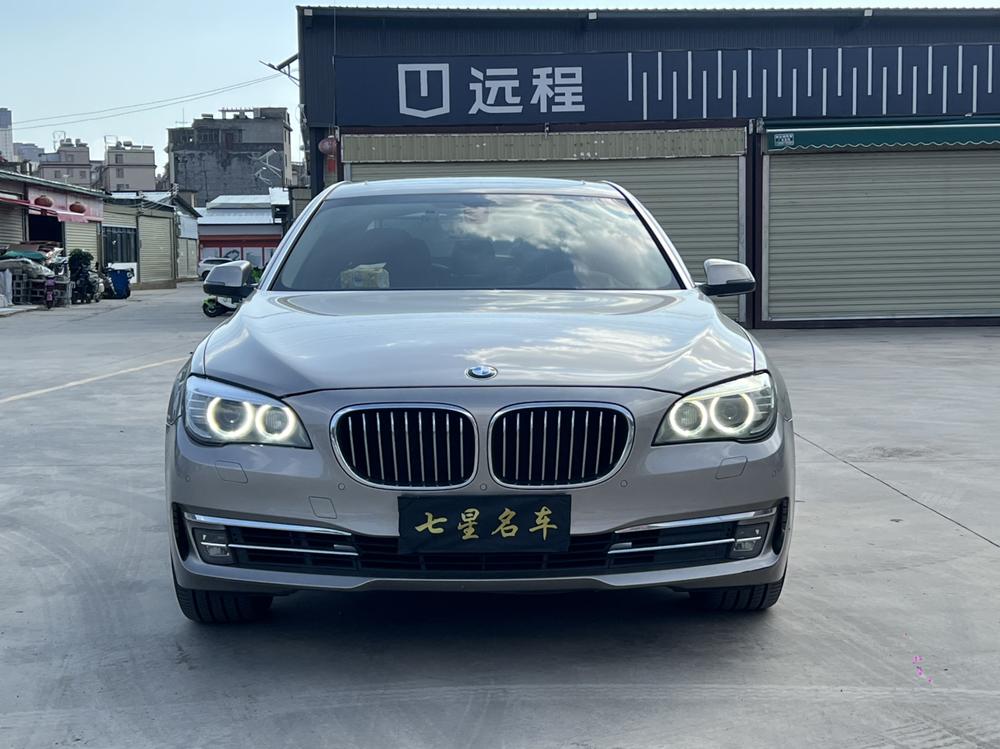 BMW BMW 7-Series