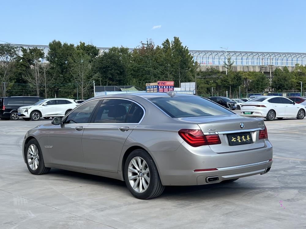BMW BMW 7-Series