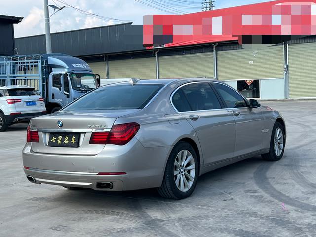 BMW BMW 7-Series