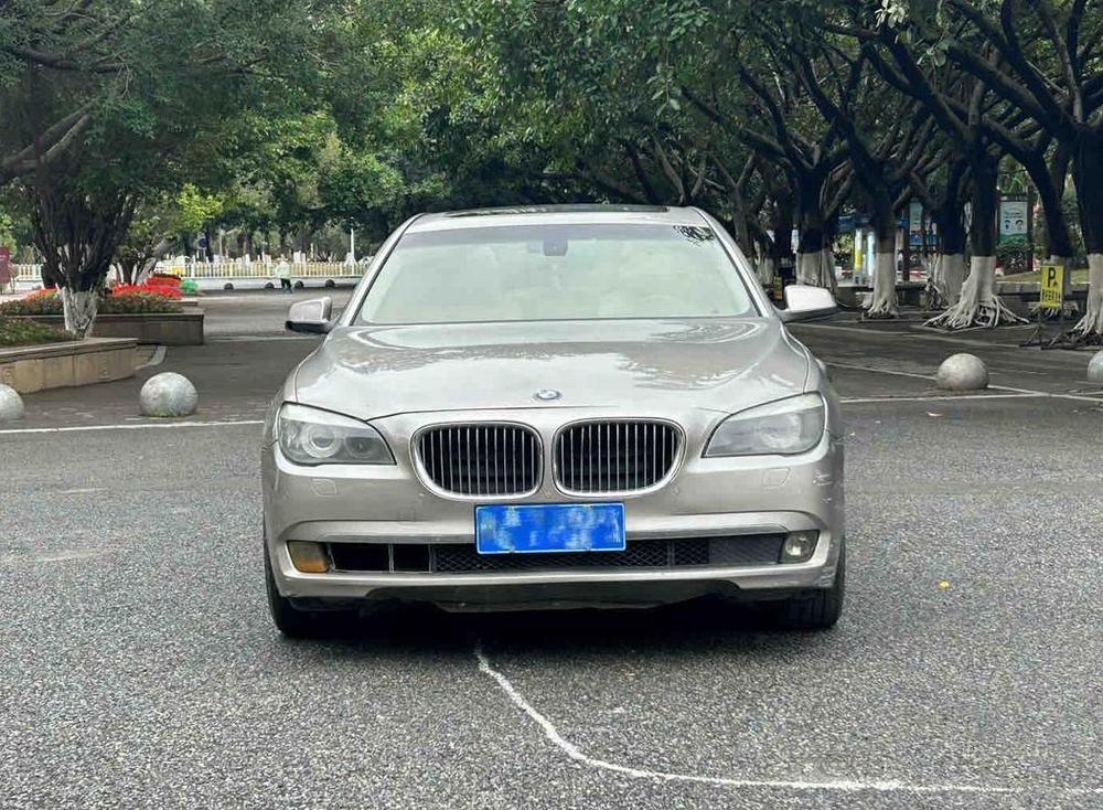 BMW BMW 7-Series