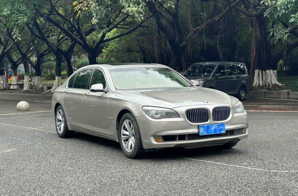 BMW BMW 7-Series