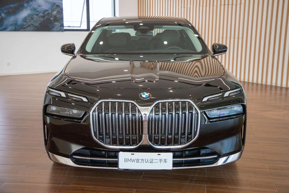 BMW BMW 7-Series