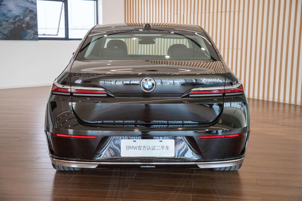 BMW BMW 7-Series