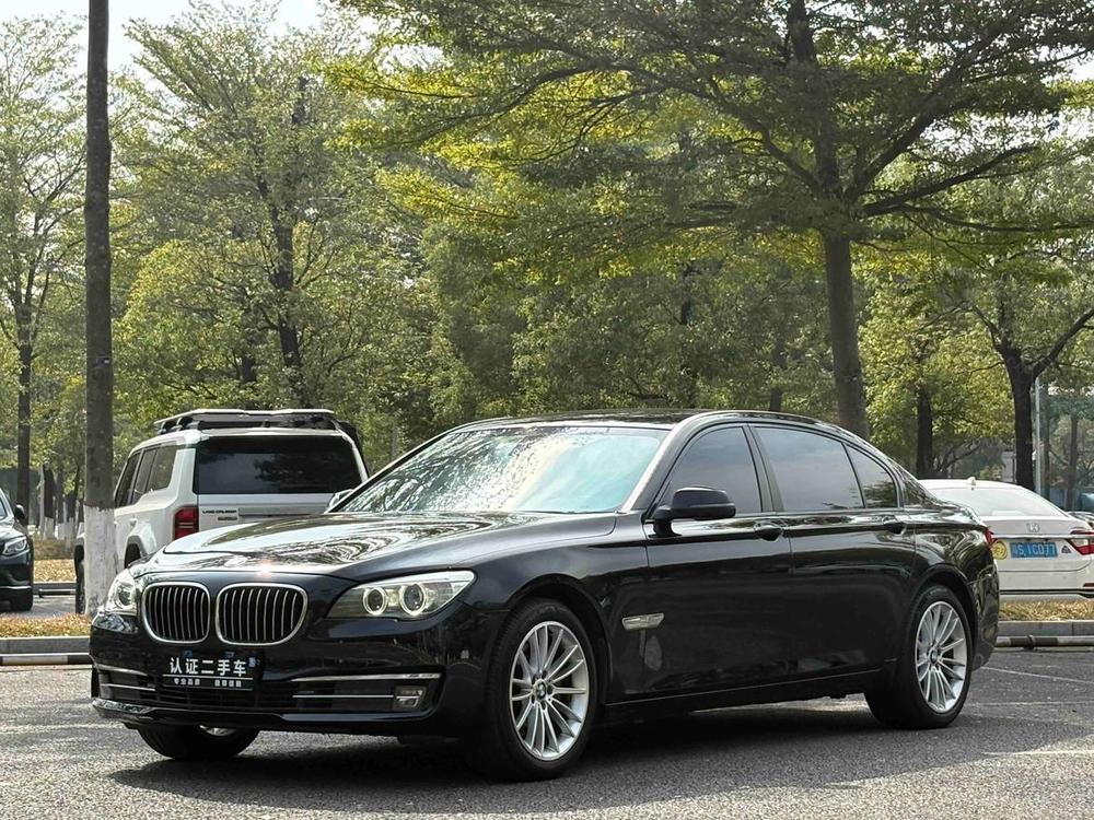 BMW BMW 7-Series