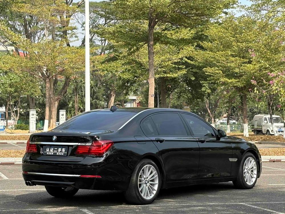 BMW BMW 7-Series