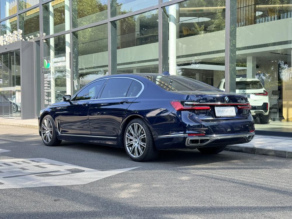 BMW BMW 7-Series