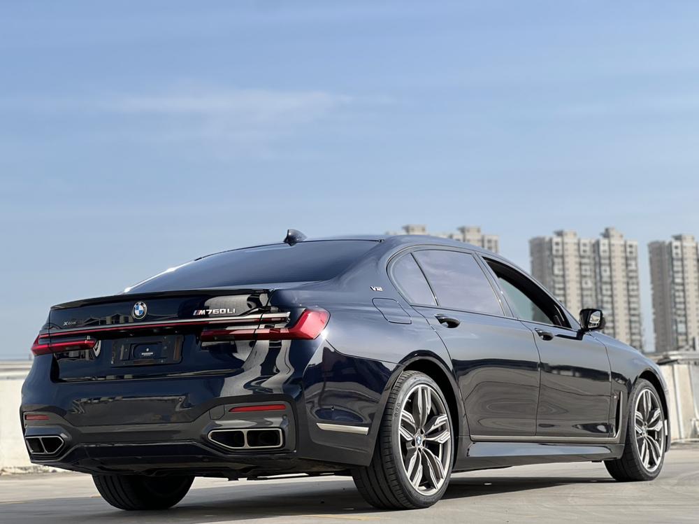 BMW BMW 7-Series