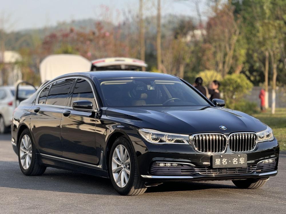 BMW BMW 7-Series