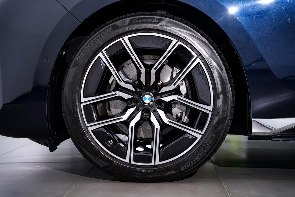 BMW BMW 7-Series
