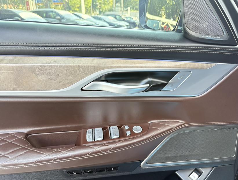 BMW BMW 7-Series