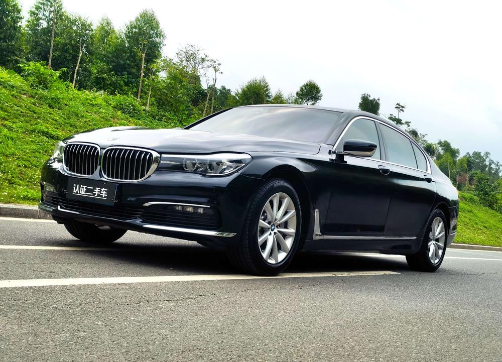 BMW BMW 7-Series