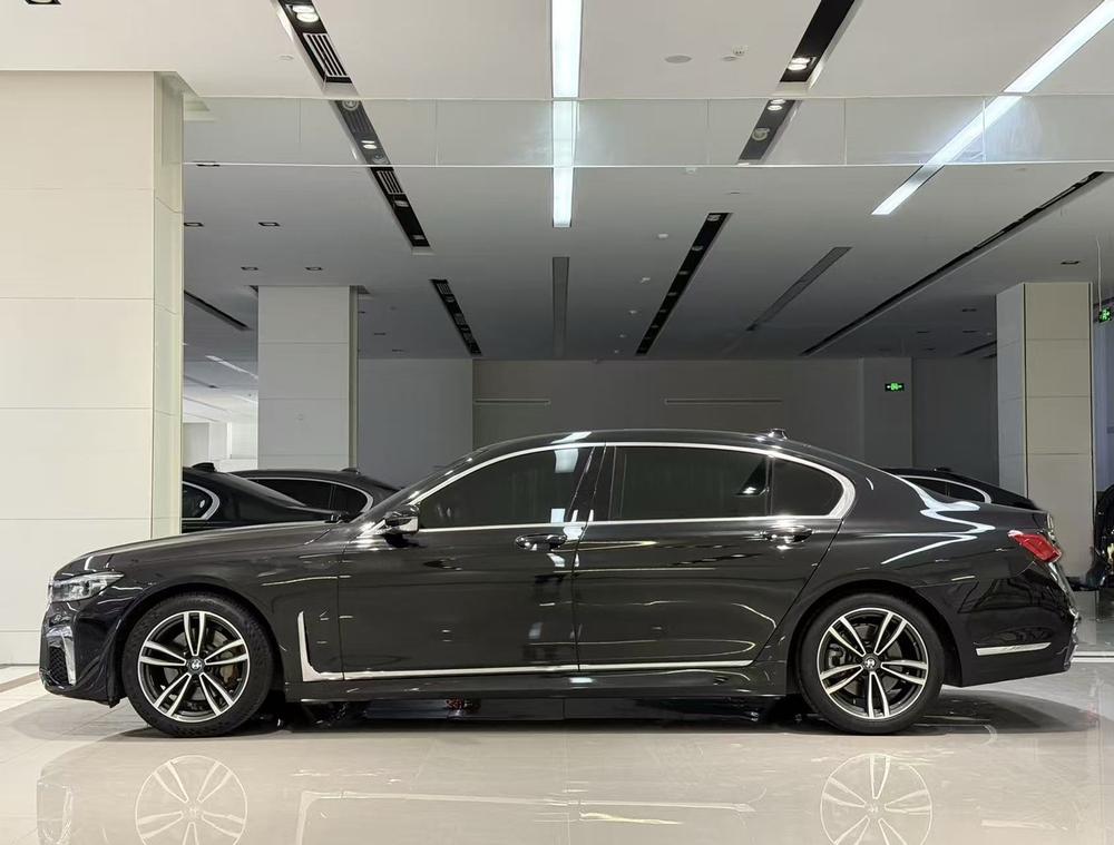 BMW BMW 7-Series